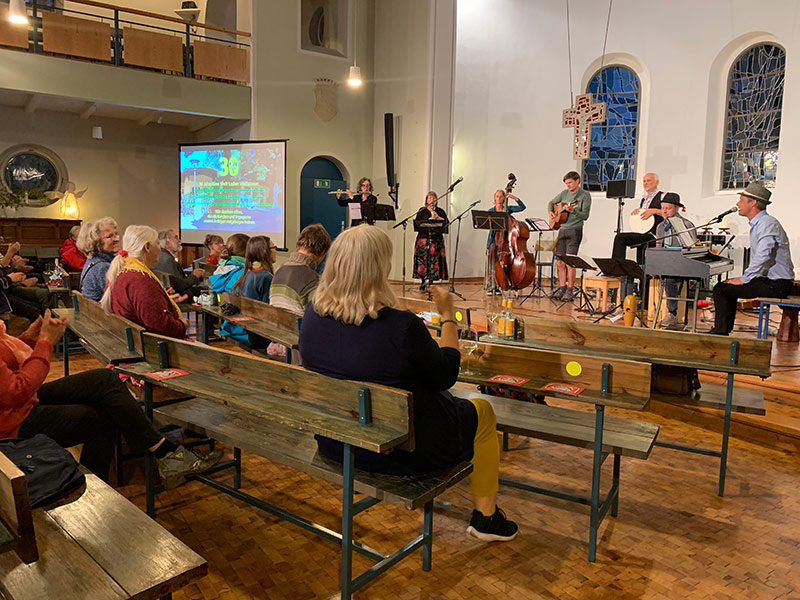 Unser 30–jähriges–Jubiläum 35