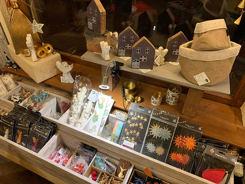 Eine Welt Weihnachtsladen 25