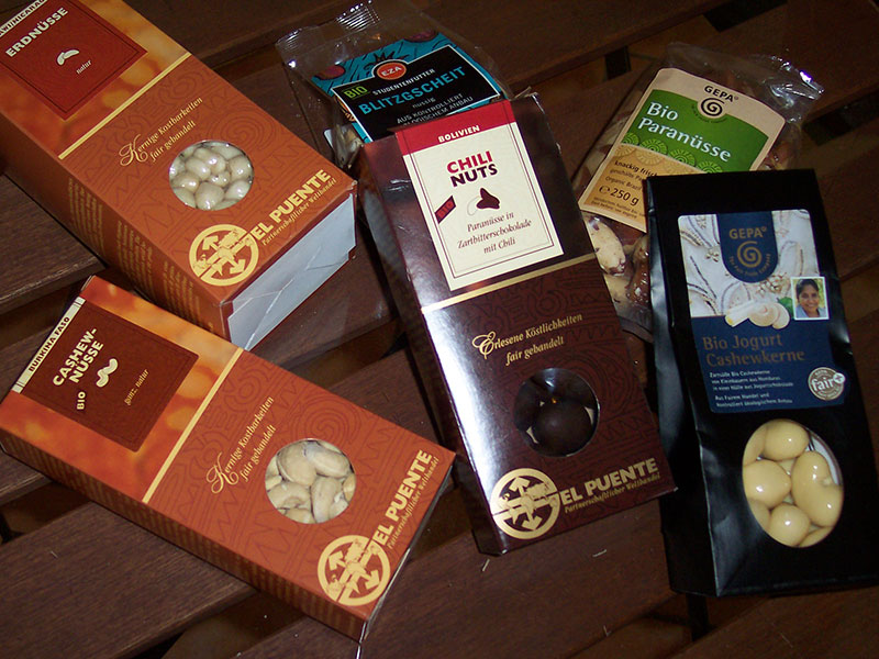 Nüsse und Öle aus unserem Weltladen.