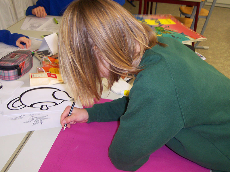 Gestalten der Teeplakate.